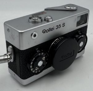 コンパクトフィルムカメラ　ローライ