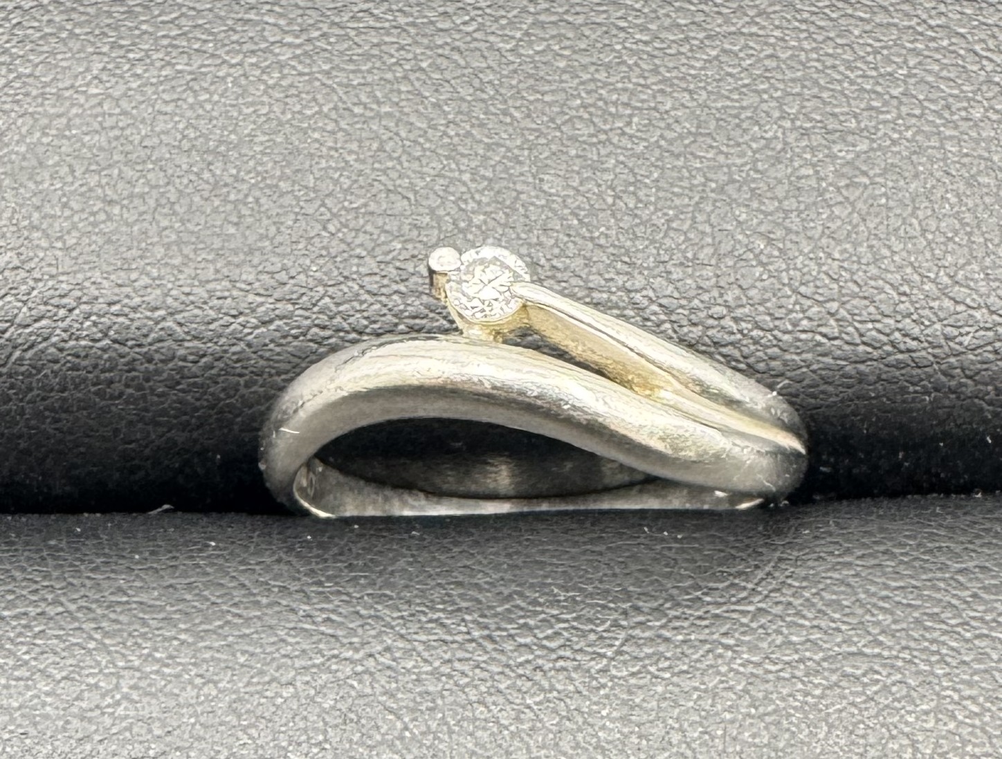 PT900　ダイヤリング